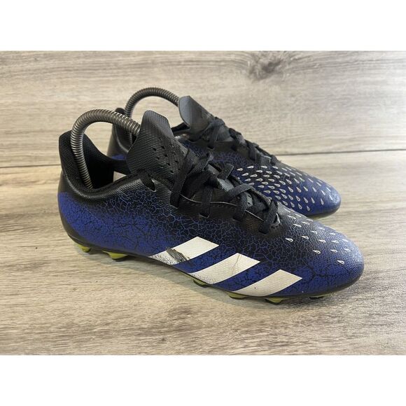 adidas Other - Adidas Cleats Youth US 5.5‎ Blue Lace Freak.4 Soccer Running Low Top FY0626